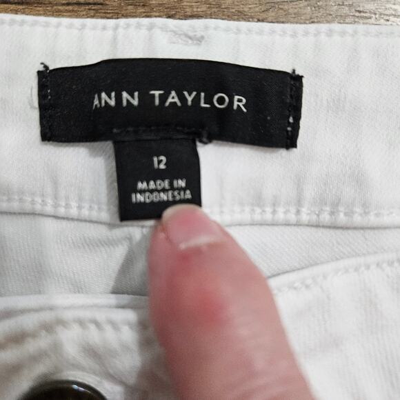 Ann Taylor White Denim Jeans Womens 12 High Rise The Skinny Ankle Curvy Fit - Picture 6 of 16